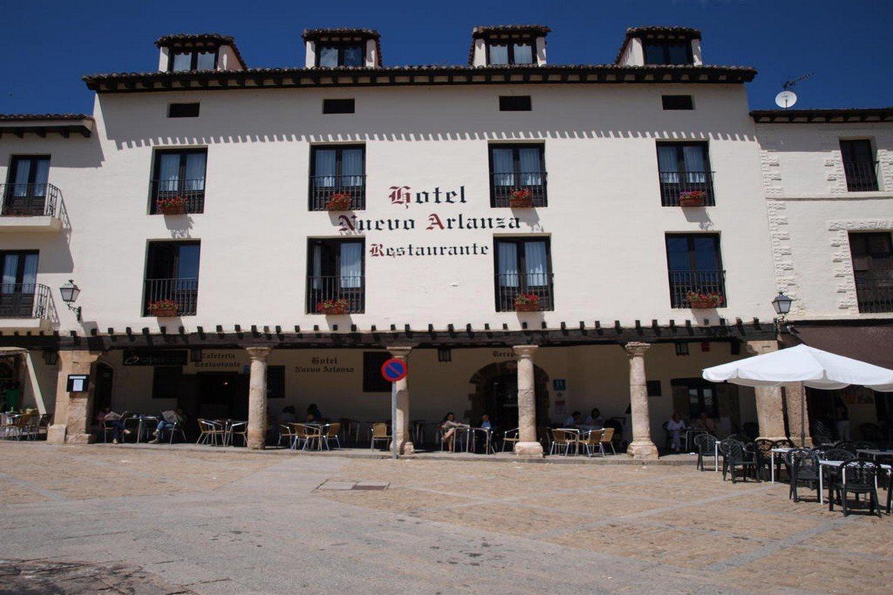 Hotel Nuevo Arlanza Covarrubias Bagian luar foto