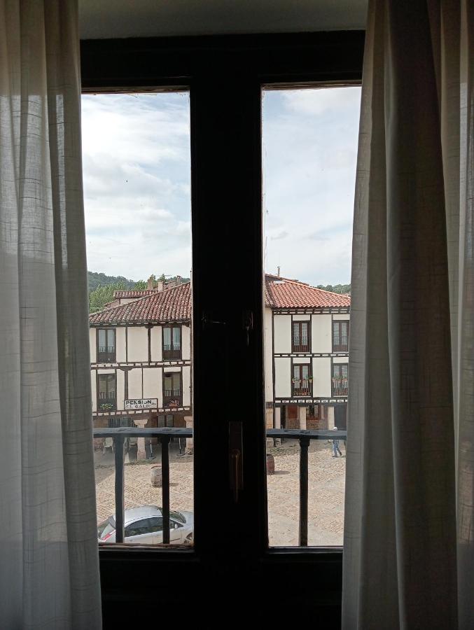 Hotel Nuevo Arlanza Covarrubias Bagian luar foto