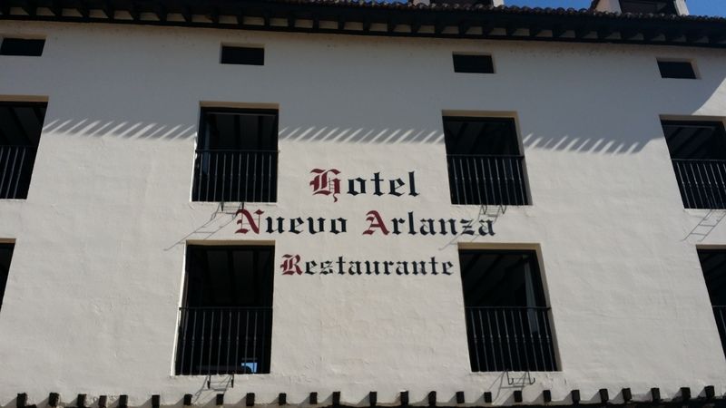 Hotel Nuevo Arlanza Covarrubias Bagian luar foto